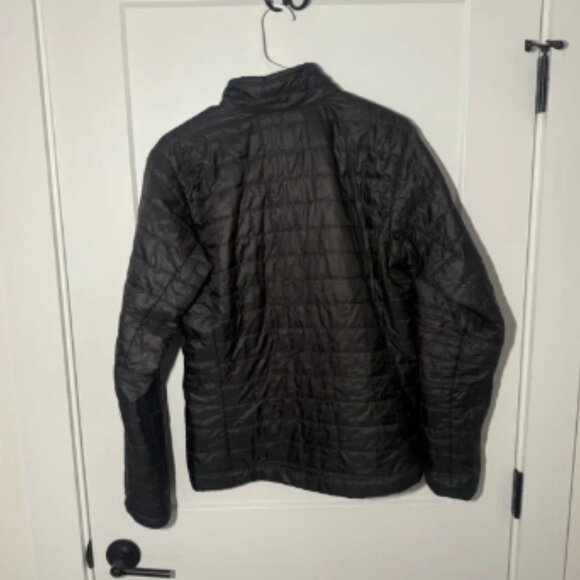 Patagonia Men's Black Quilted Puffer Jacket. Preppy outdoor hiking wear. Small - Picture 5 of 6